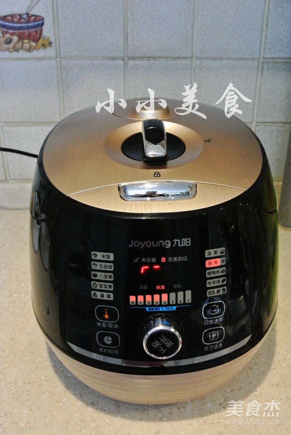 排骨炖黄豆海带