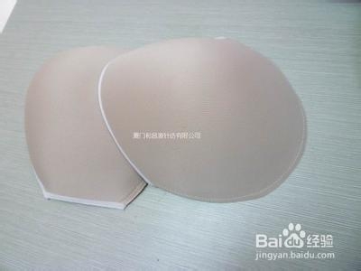 内衣的正确穿戴法