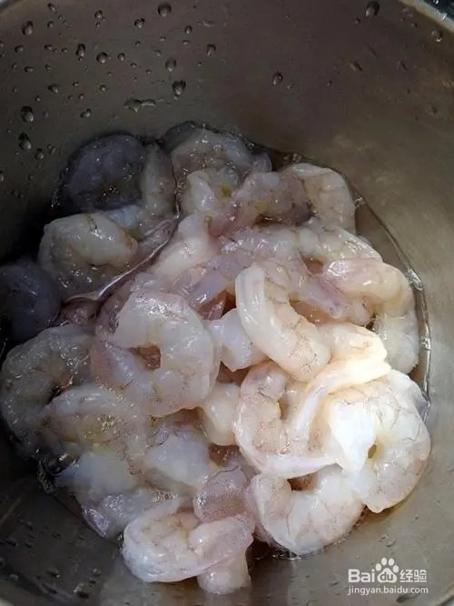 水晶虾仁炒毛豆