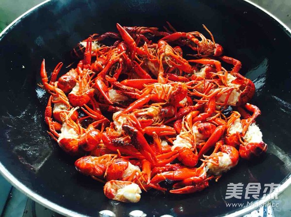 口味虾的家常做法
