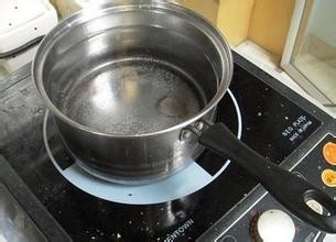 如何有效的洗掉碗里的油污