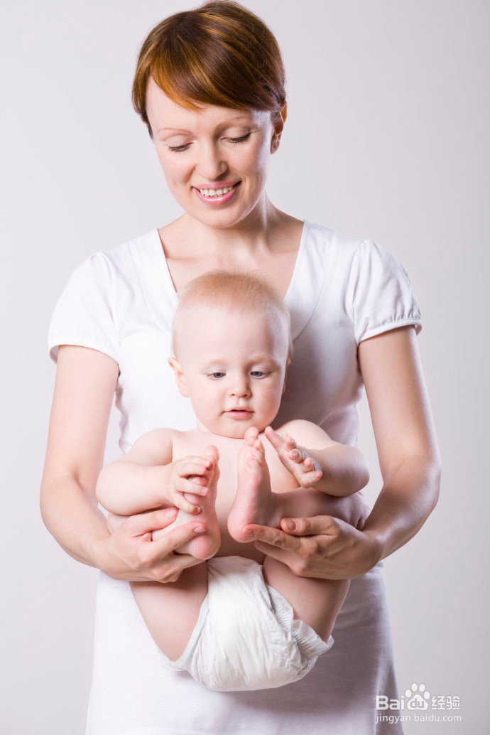 小孩把尿到底好不好,要不要给小孩把尿?