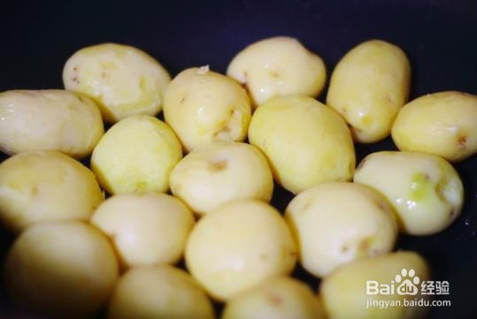 煎椒盐孜然土豆的做法