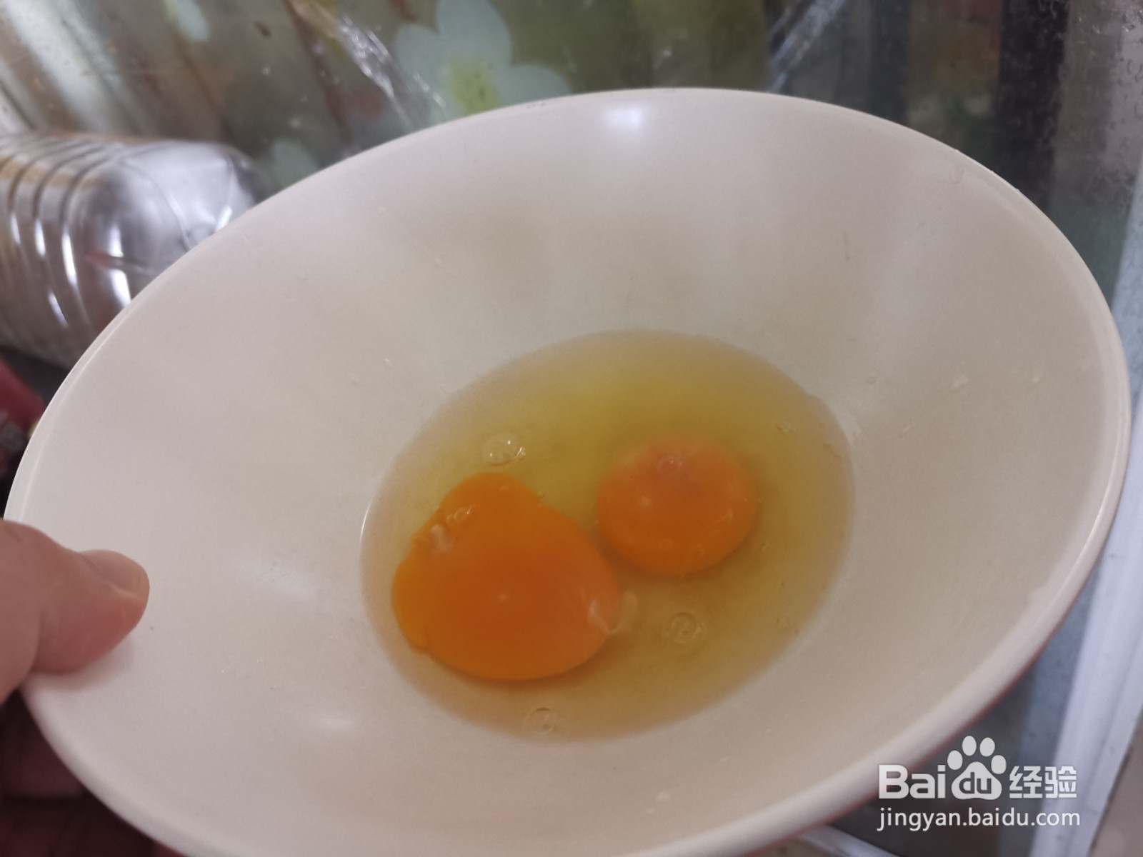 青椒鸡蛋卤的做法