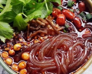 简单易学的家常菜：酸辣粉