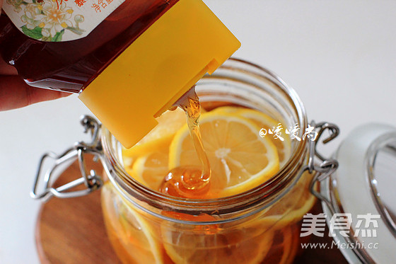 蜜渍柠檬的做法