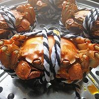 在家制作美味的蟹黄捞饭