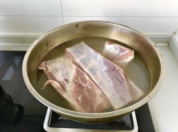 肥而不腻东坡肉