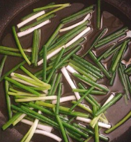 葱油鸡腿的做法