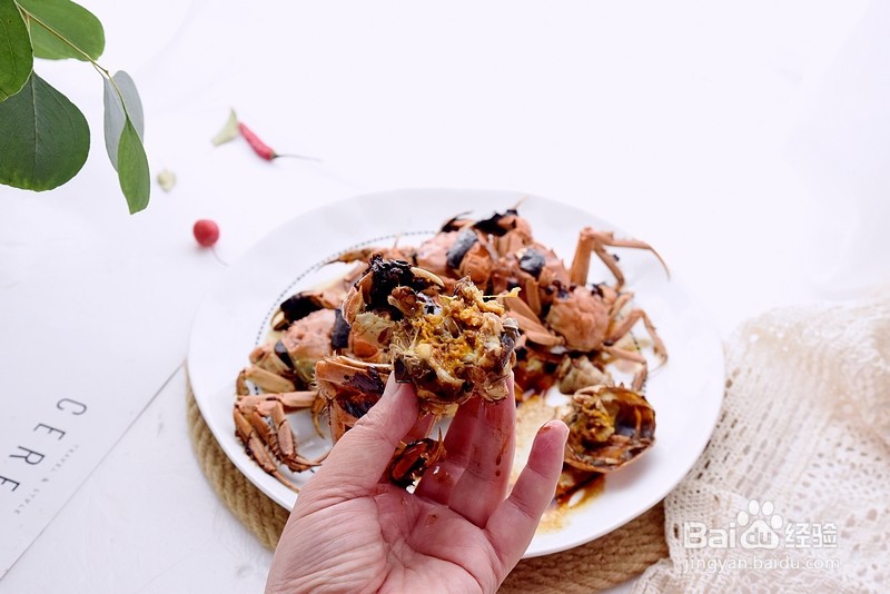 油焖河蟹的做法步骤，河蟹怎么做才好吃