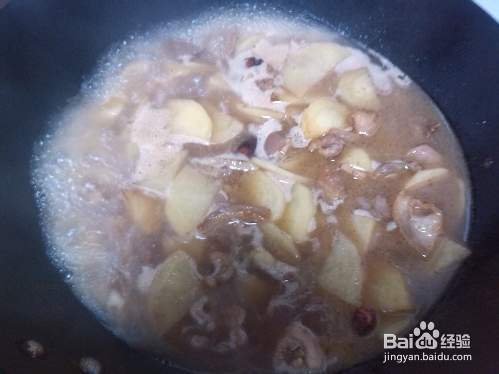 如何做土豆烧肉