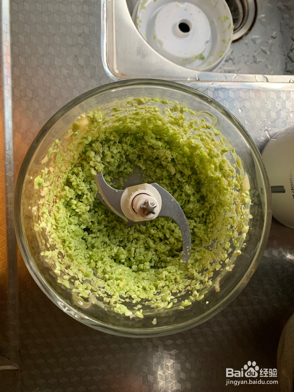 大馄饨蘑菇毛豆馅新颖的做法