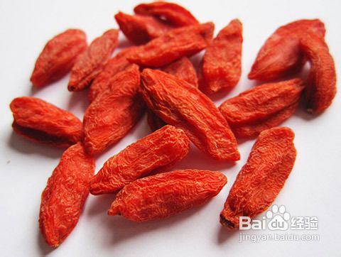 几大泡脚养生小偏方