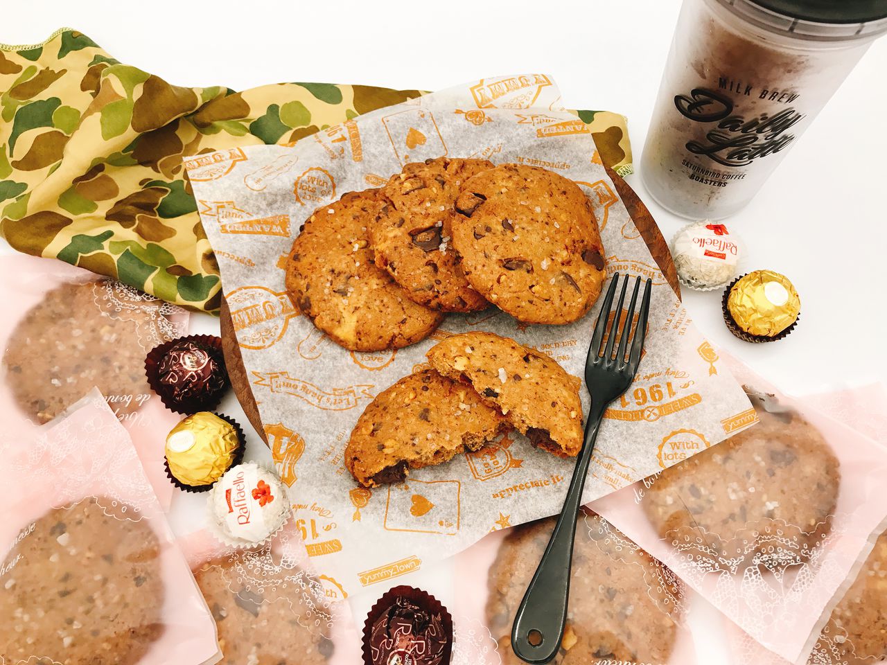 巧克力核桃海盐大曲奇让你的孩子爱不释手！