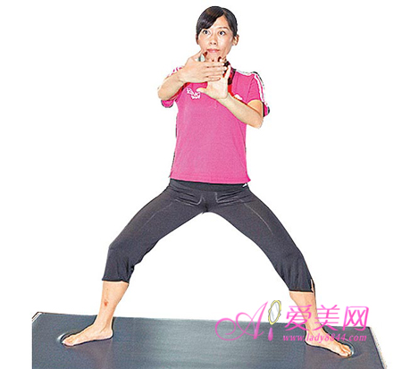 上班族居家10分钟放松减肥操纾压又瘦身