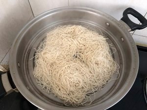 超级好吃的豆角肉丝焖面