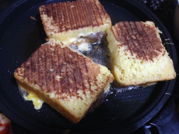 黑胡椒牛肉土司