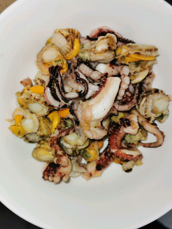 小炒扇贝肉鱿鱼丝