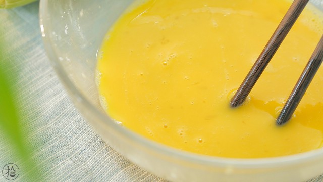 教你做好吃的玉米胡萝卜排骨汤,美味极了