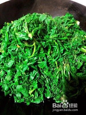 荠菜猪肉馄饨的做法-（荠菜猪肉馄饨馅的做法窍门）[图]