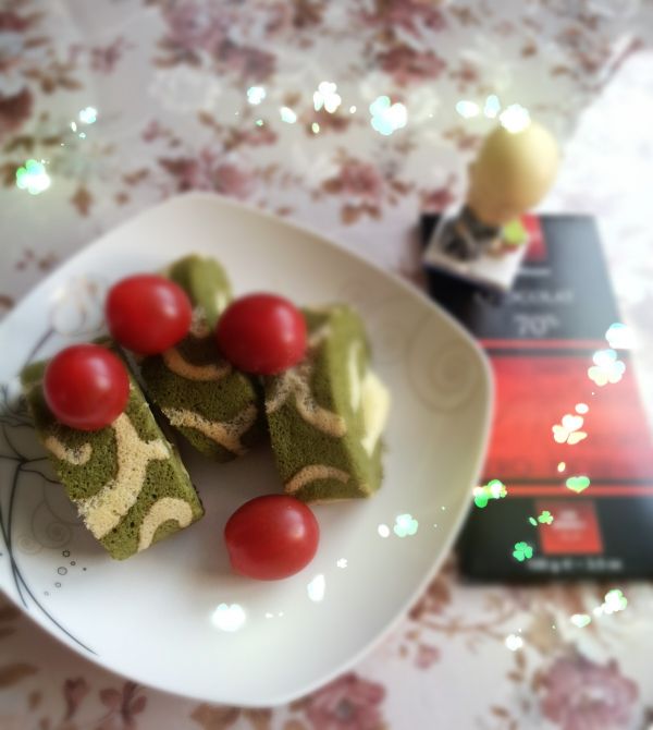 抹茶卡仕达蛋糕卷