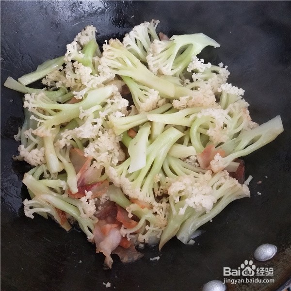 腊肉烧花菜的做法