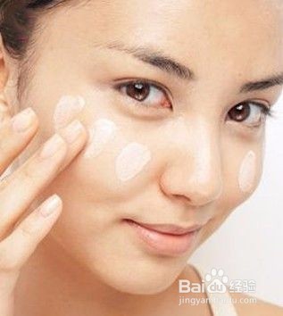 一招教会如何化淡妆
