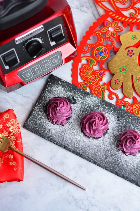 一道深受女士喜欢的减肥甜点--紫薯土豆泥