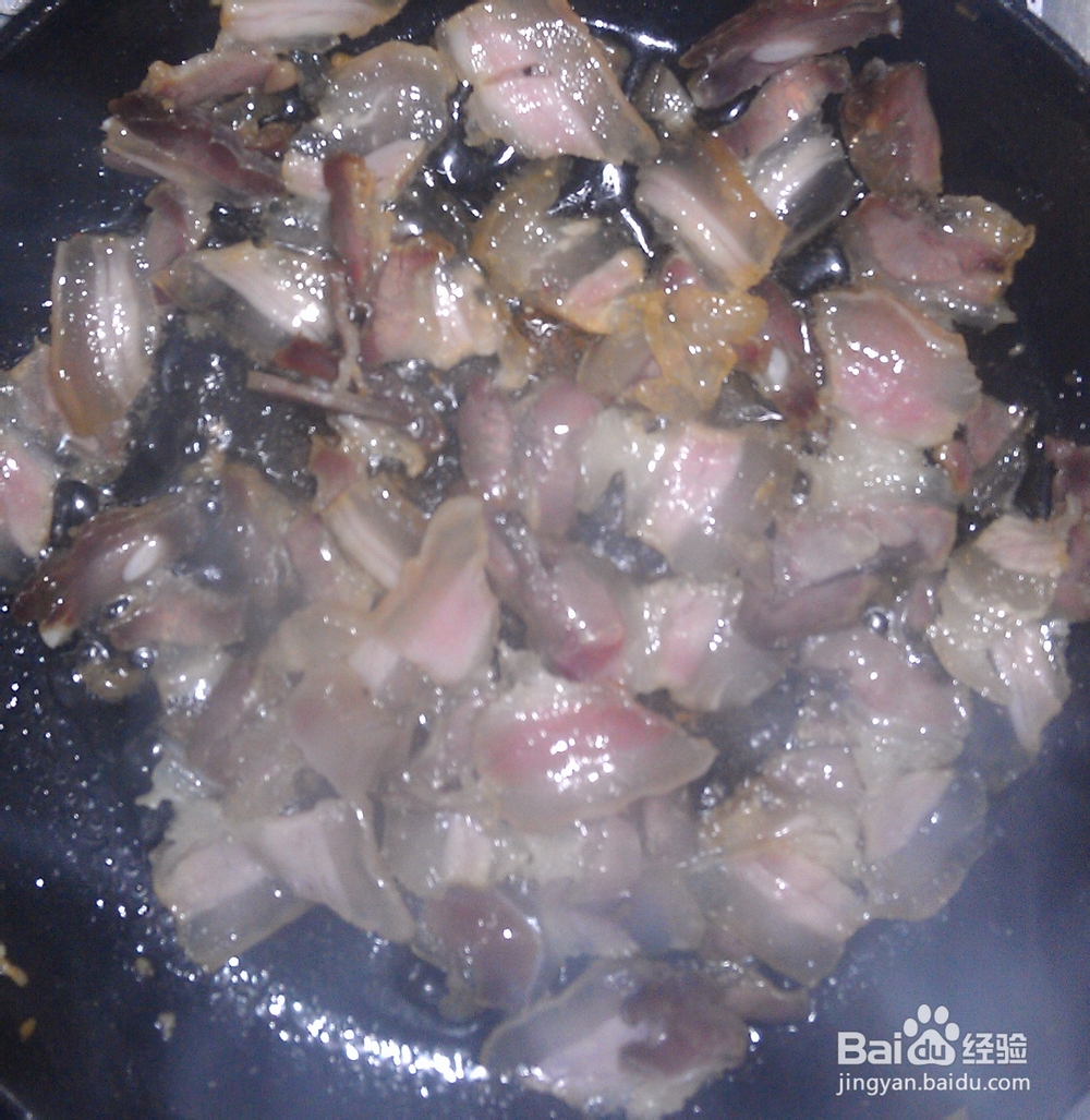 家常菜系列菜谱4：大蒜炒腊肉