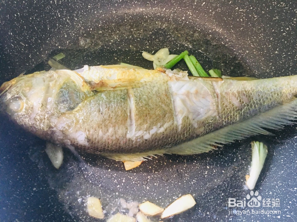 怎么简单的做红烧黄花鱼?