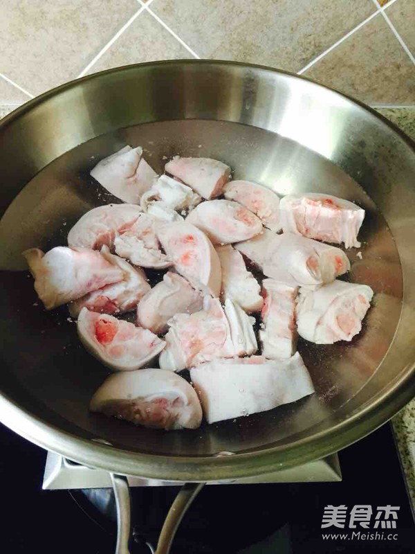 酥烂黄豆炖猪蹄