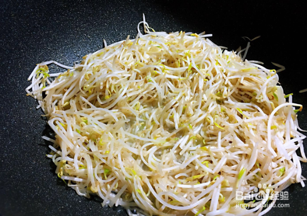 绿豆芽炒韭菜的做法