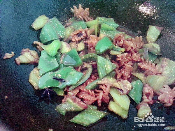 鱿鱼卷炒青(辣)椒胡萝卜