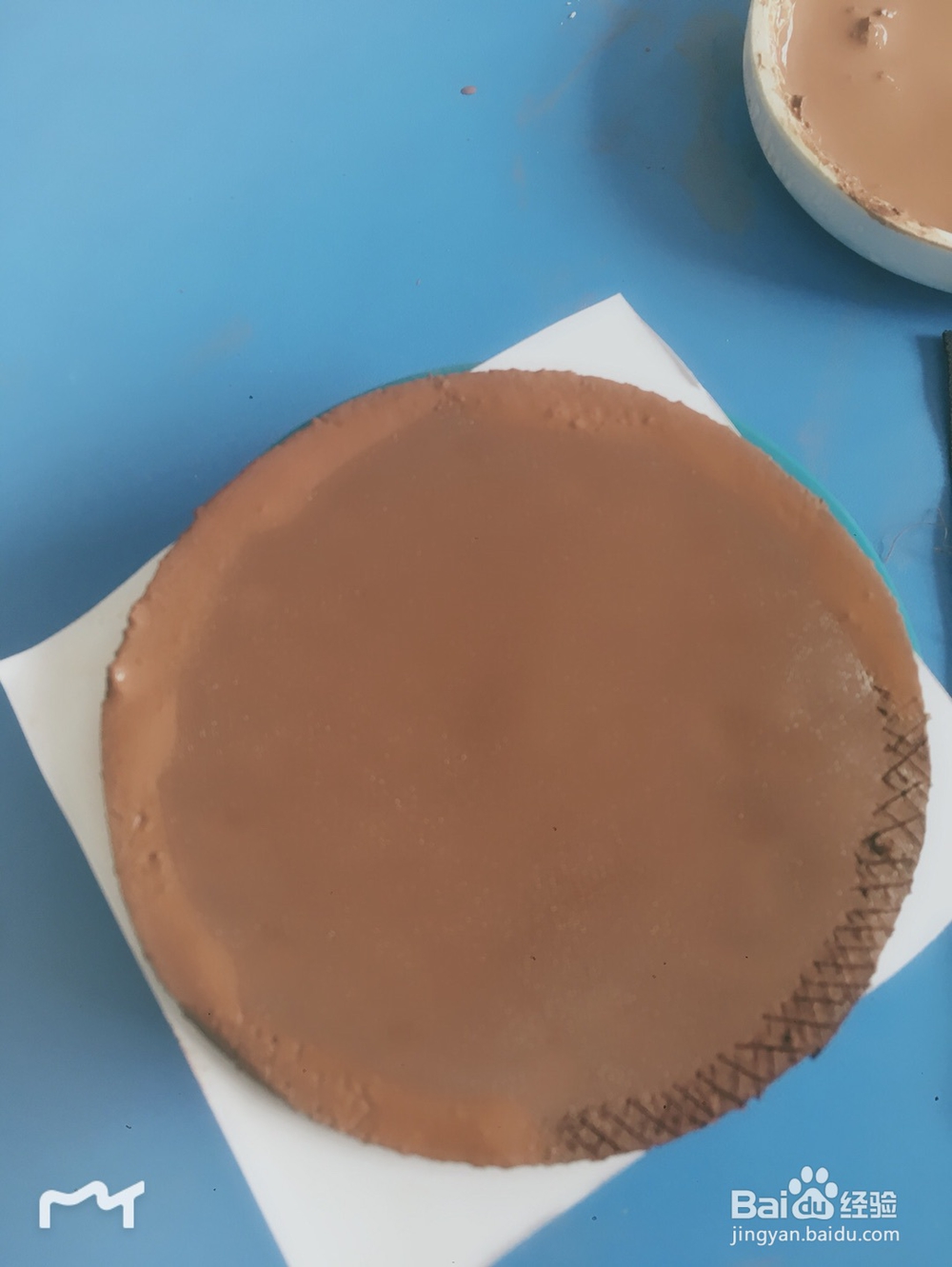 泥条盘筑笔筒的简易教程
