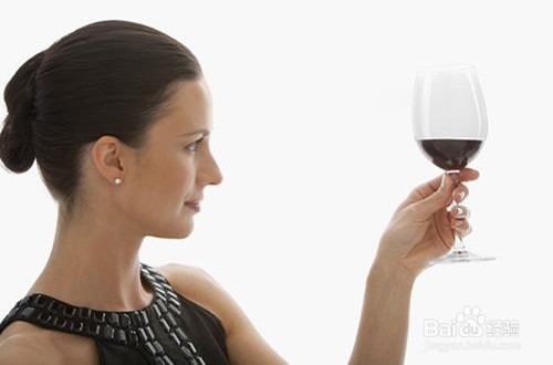 女生常喝纽慕红酒有哪些好处
