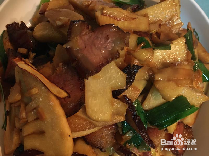 腊肉炒冬笋的做法