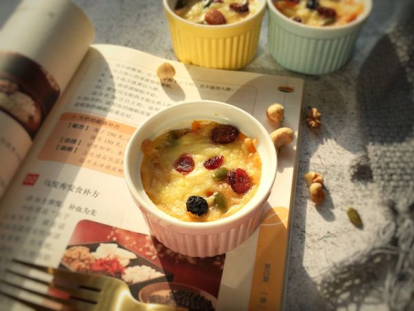 坚果芝士焗红蜜薯泥