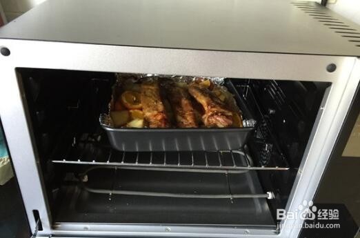 橙香考肋排的做法