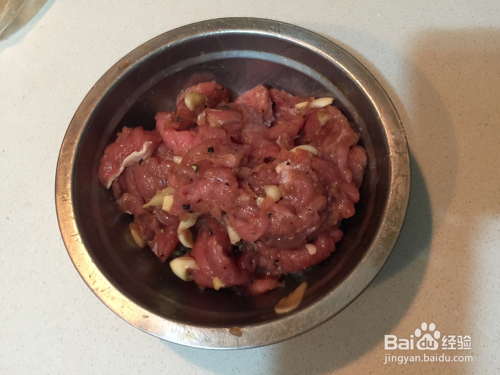 详细教你做牛肉草菇炒面