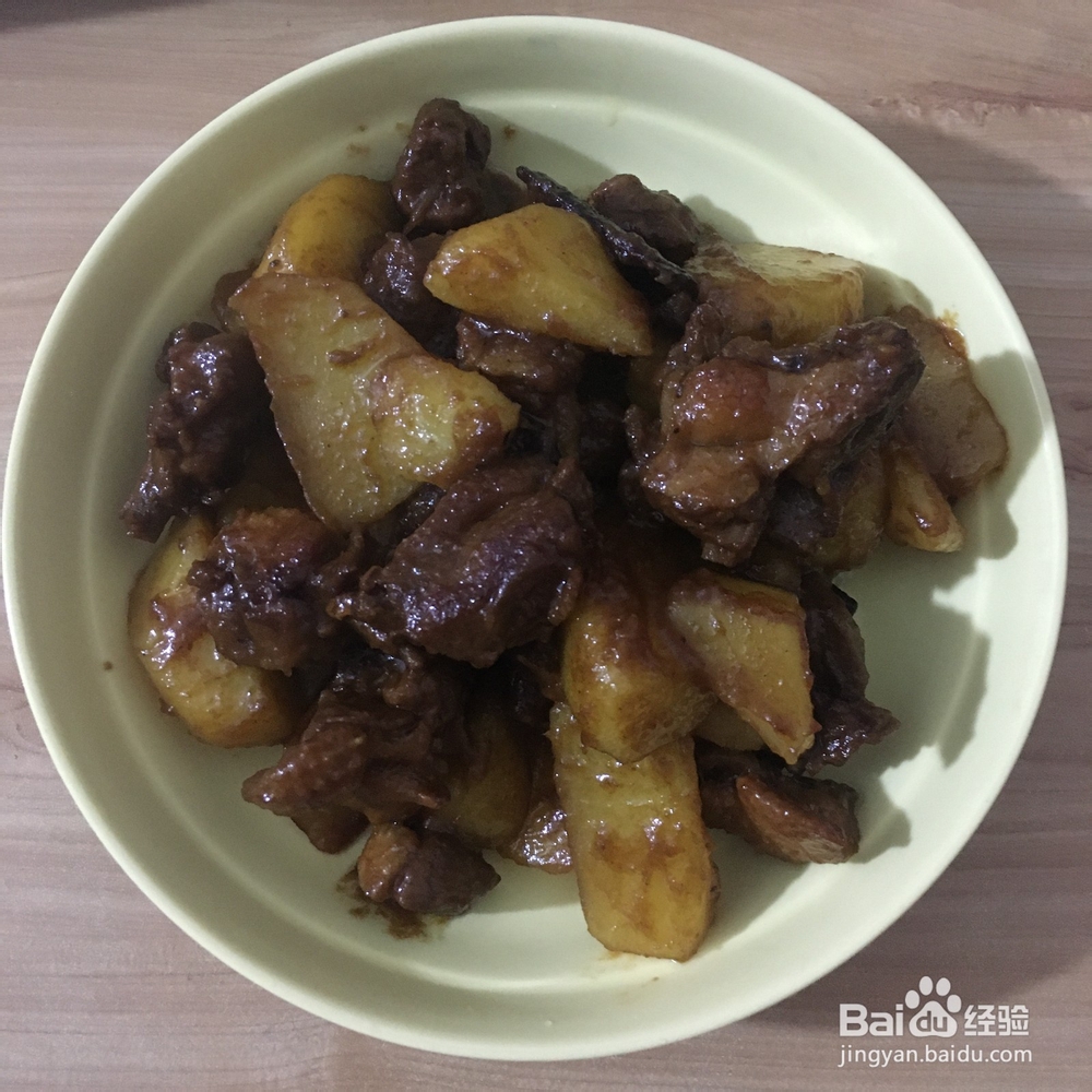 土豆焖鸭怎么做简单好吃?