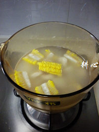 粟米马蹄排骨汤