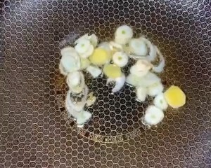 辣子鸡丁的做法