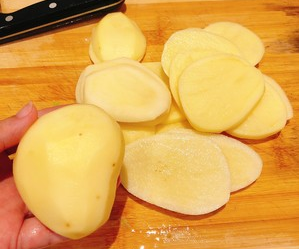 怎么自己做一份干锅土豆片？
