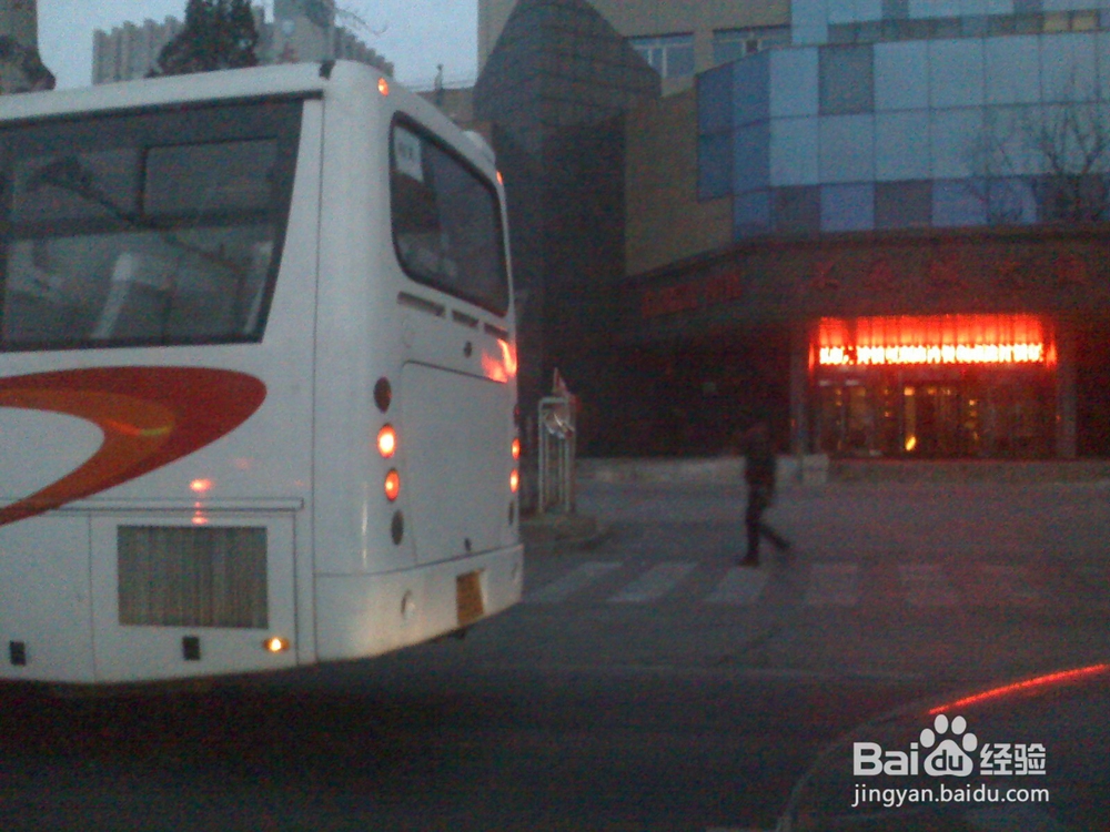 怎样告诉孩子出行安全[实际见闻4]