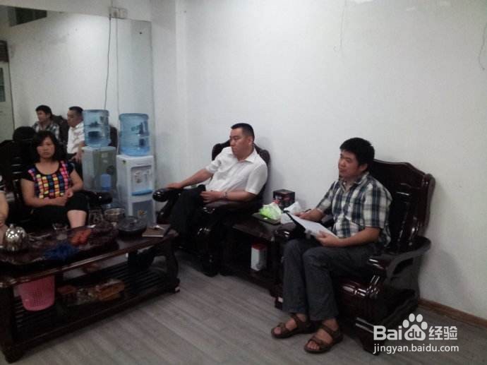 小区车子被划怎么办