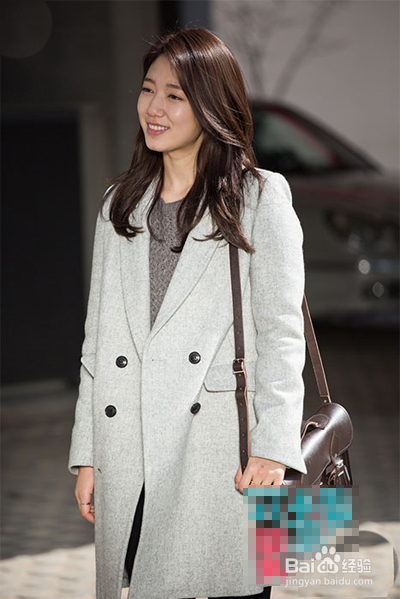 跟着朴信惠穿大衣 冬日做个清新小女人