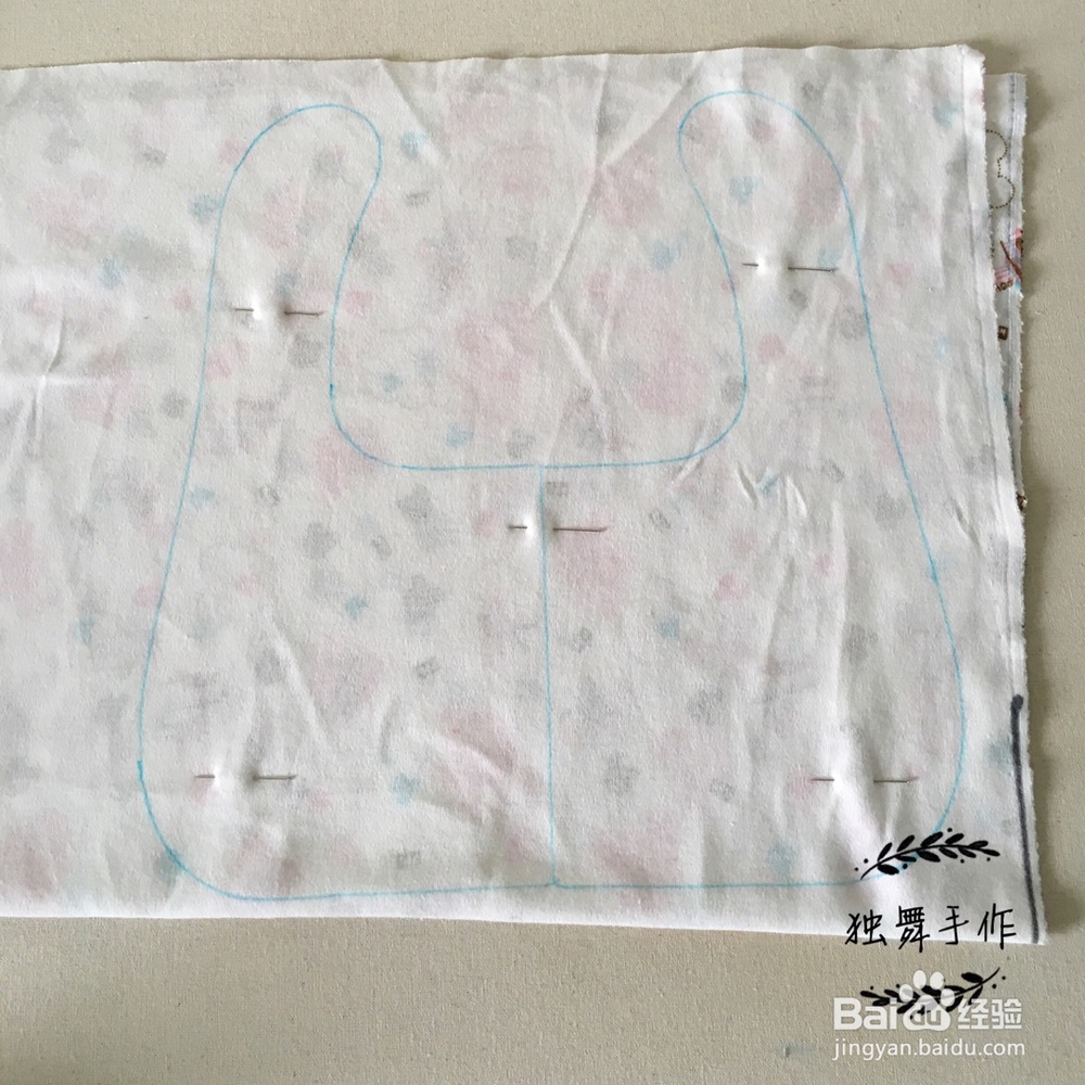 做一个美美的宝宝围嘴口水巾