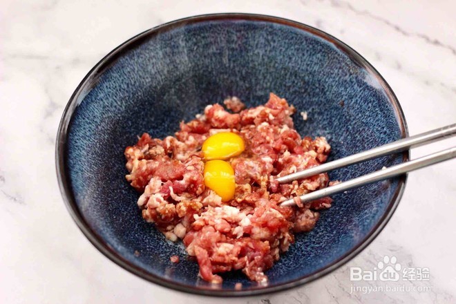 红椰菜扇贝饺子的做法