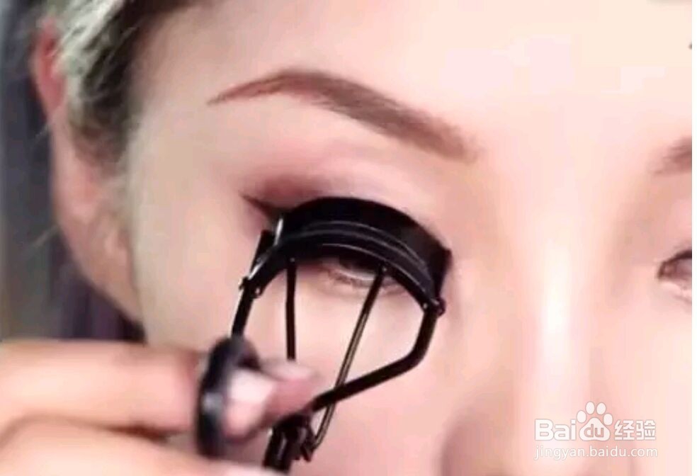 怎么简单化妆?为什么要化妆?化妆需要什么工具