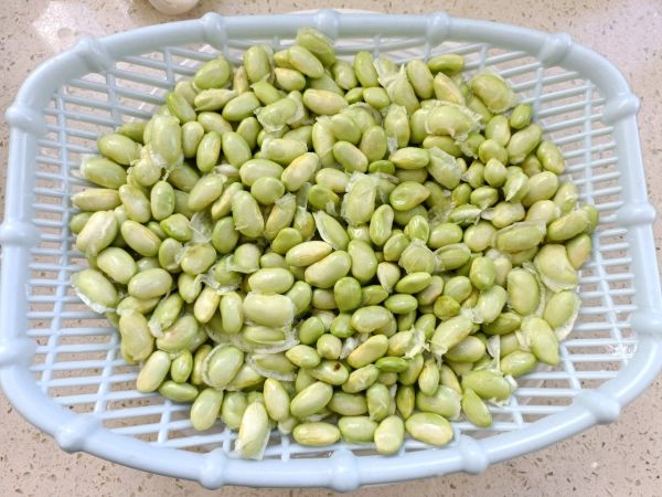 川香麻辣毛豆炒肉沫